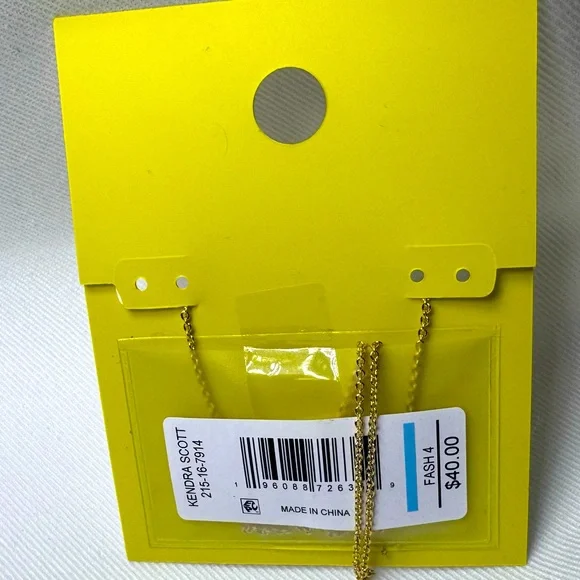 Kendra Scott Initial “E” Necklace Reversible Medallion 14K Gold Plated NWT - Picture 4 of 5